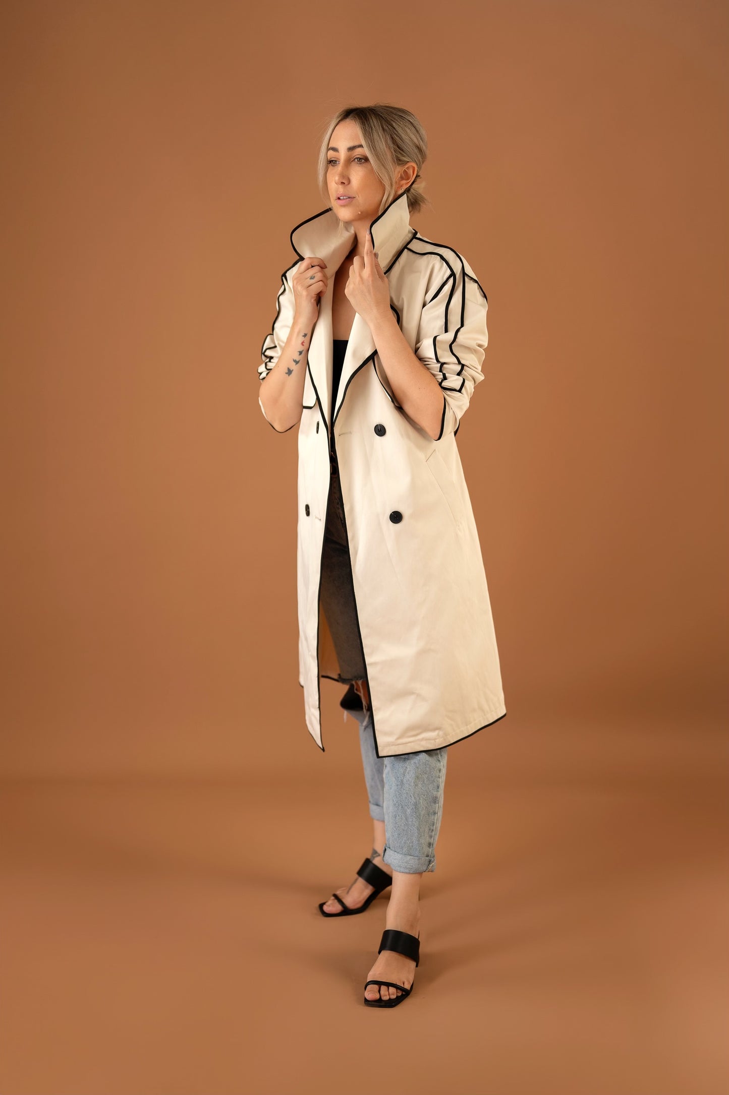 Contrast Trench