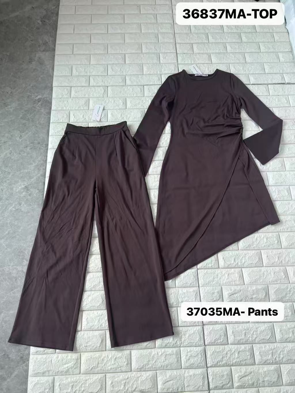 Ghinwa Set