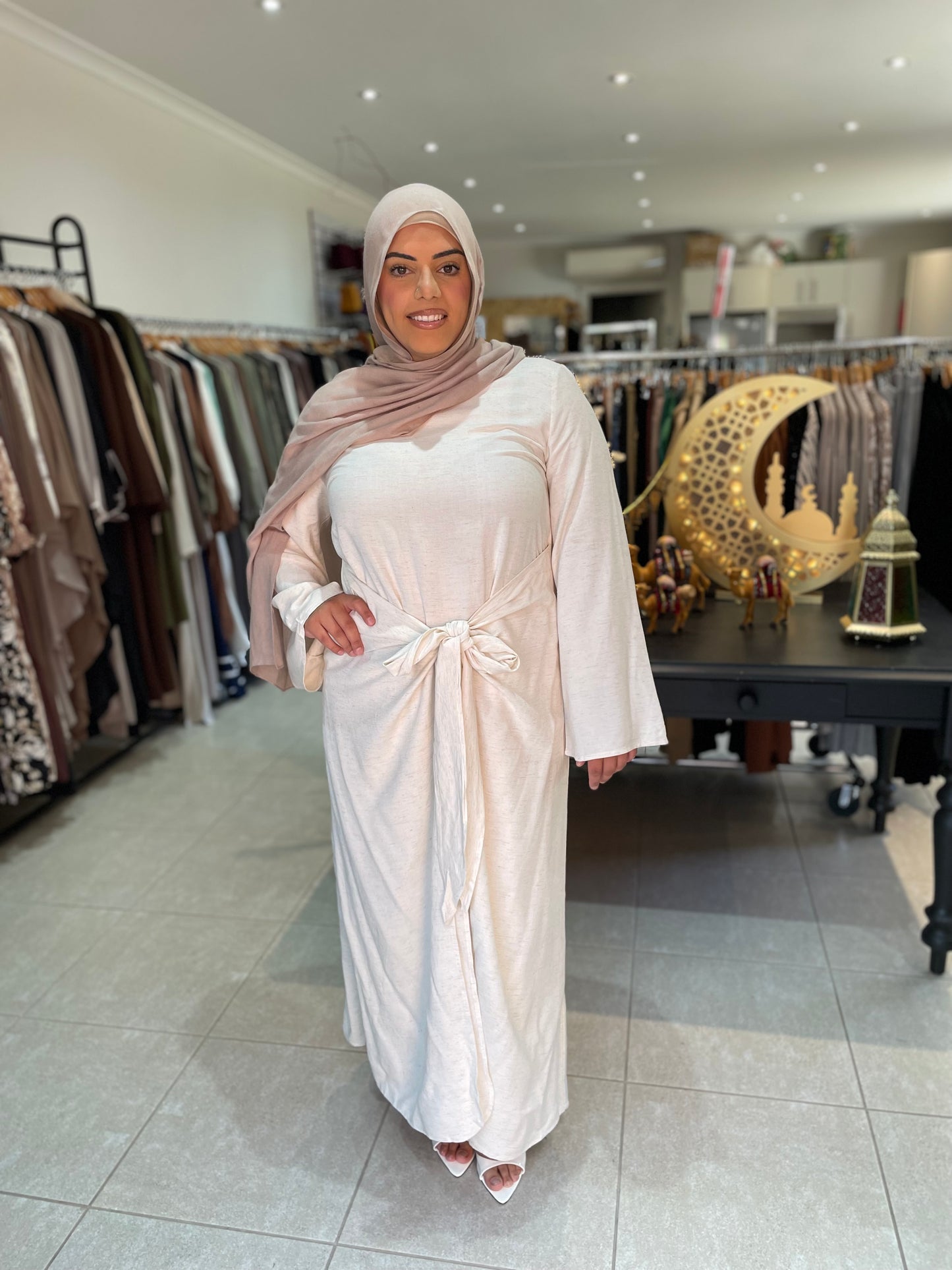 Zuhalia Linen Dress