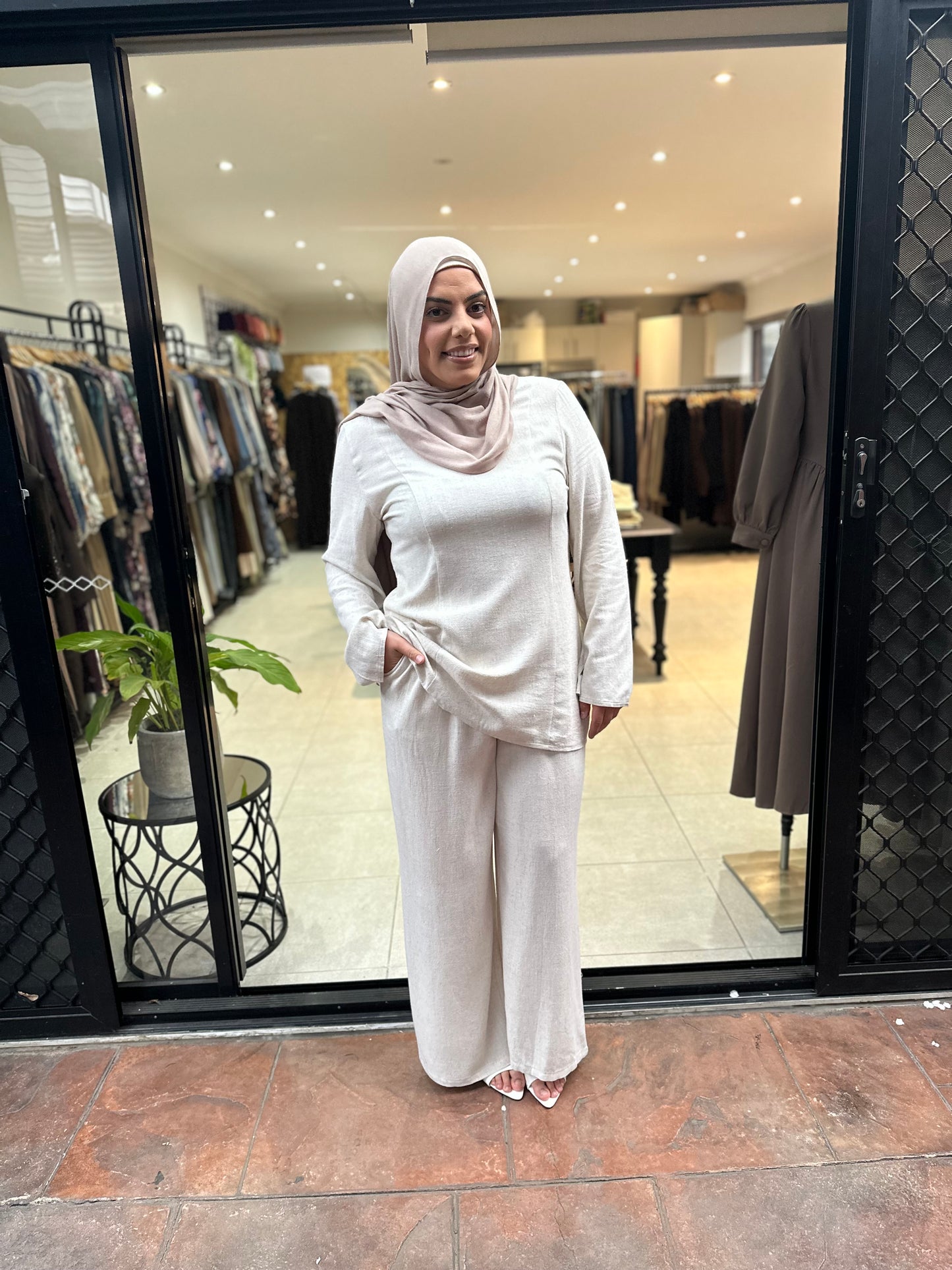 Angie Linen Set