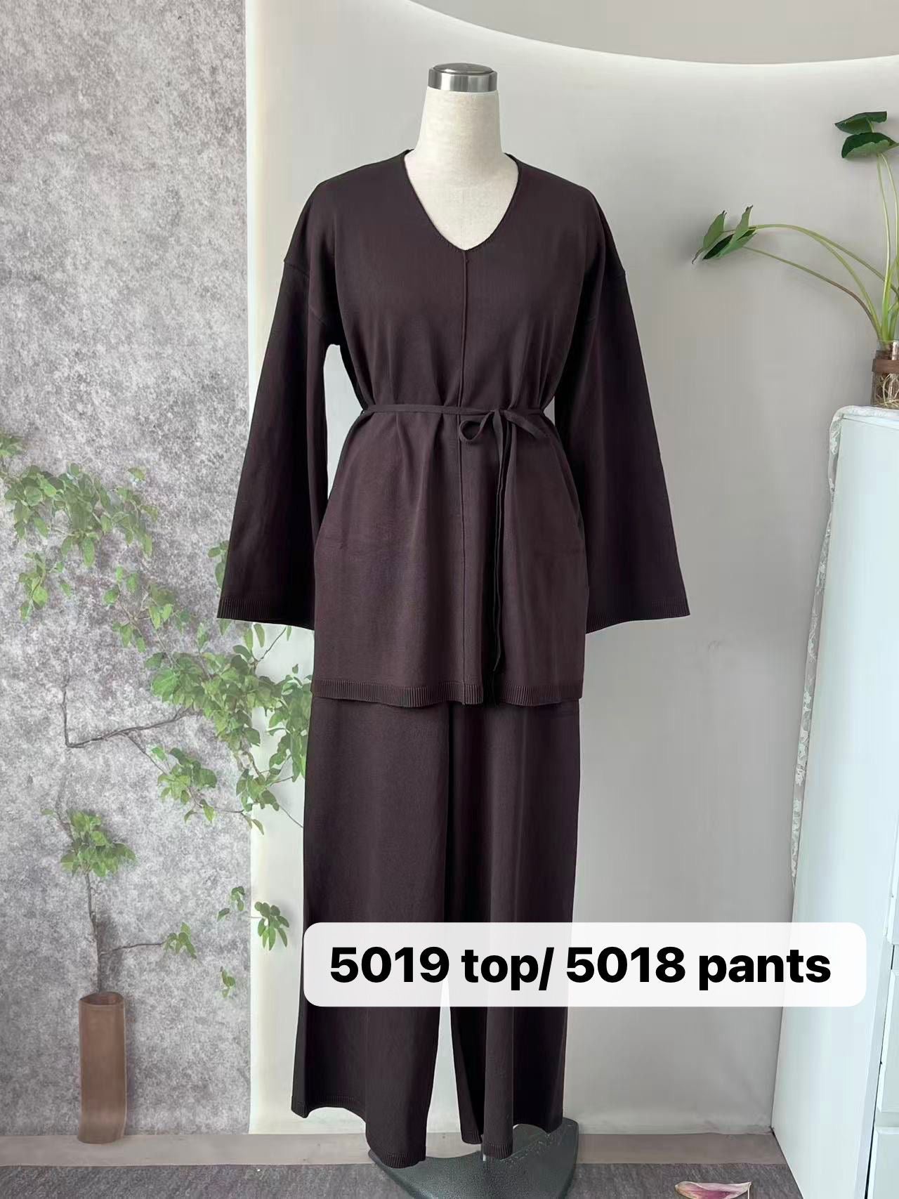 Houda Knit Set
