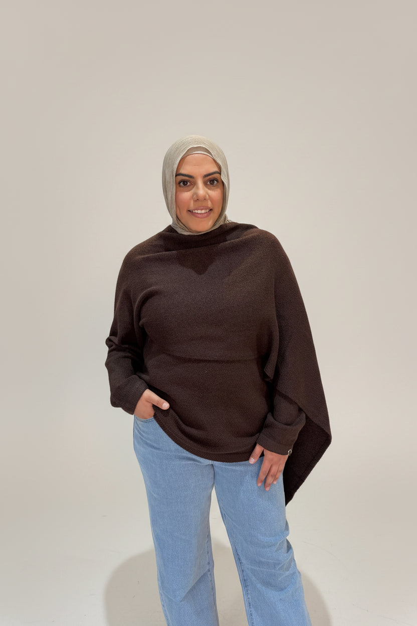 Gabby jumper with shawl