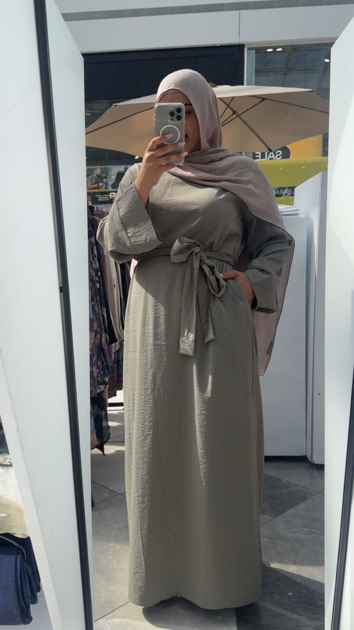 Oversized Abaya
