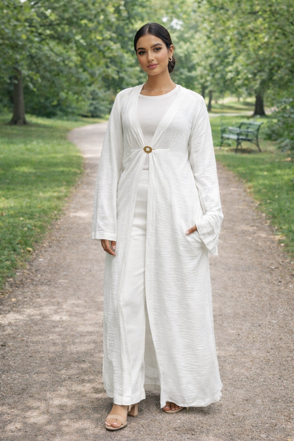 Rawan Cape - White
