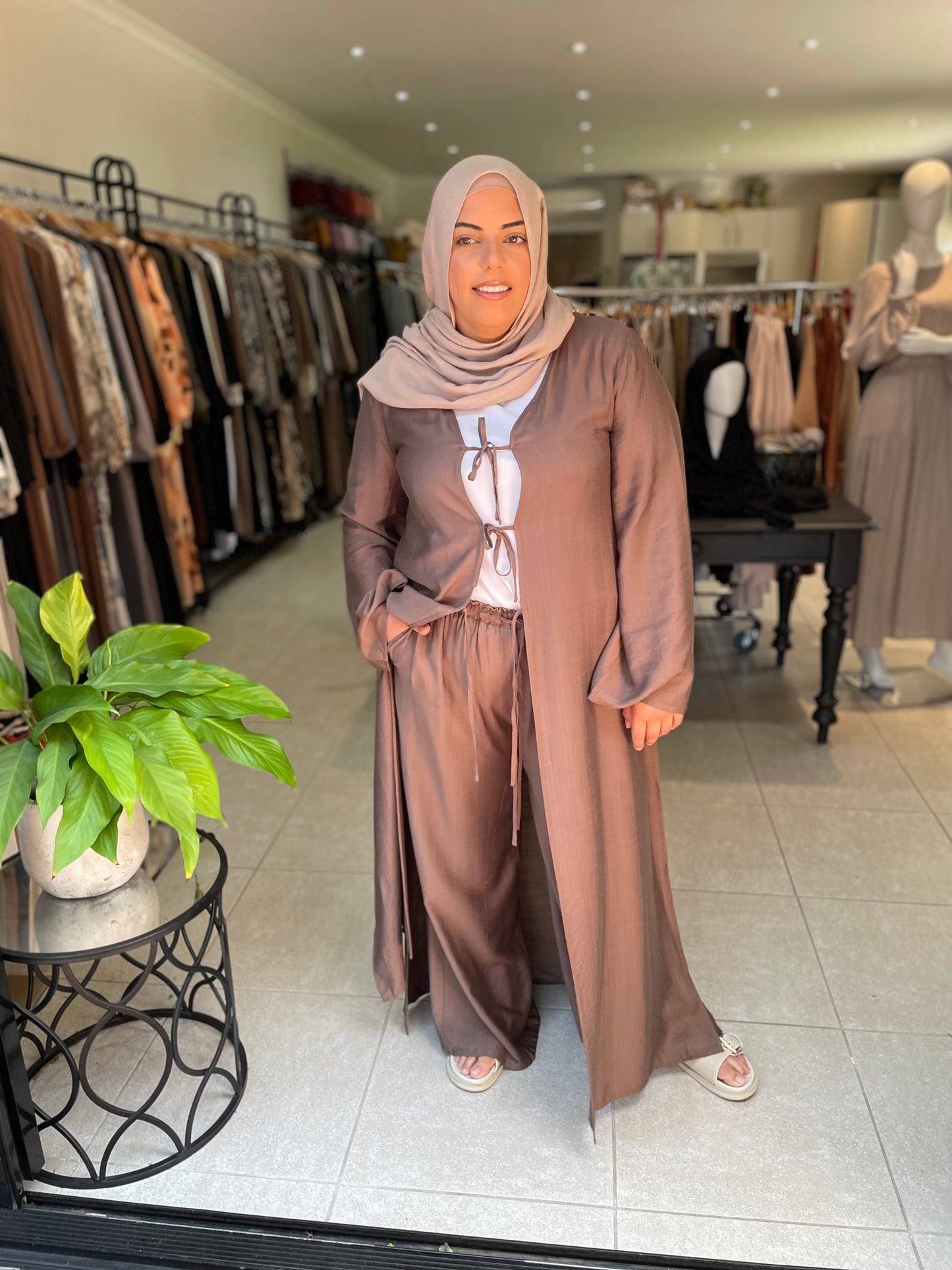 Zainab Cape & Pants Set